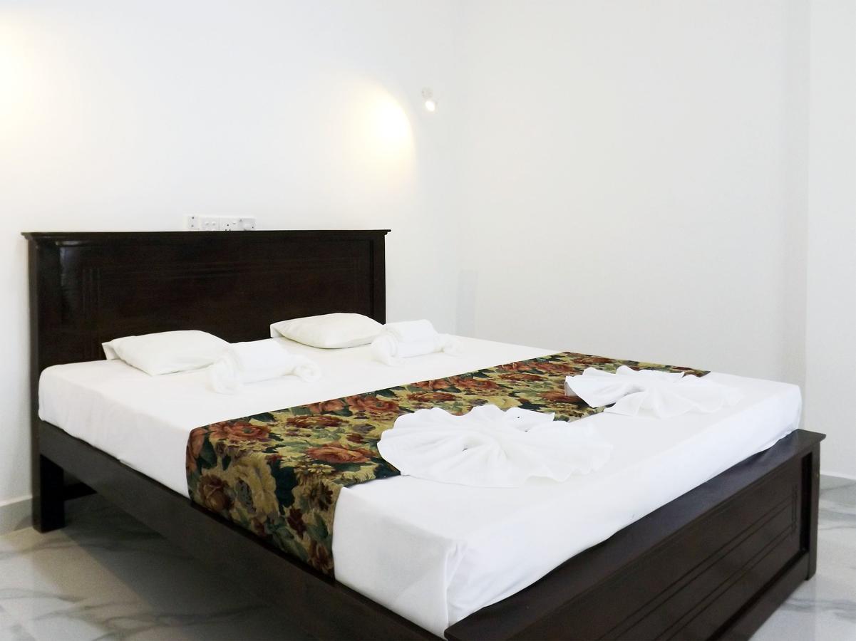Hotel Diana Hikkaduwa Exterior foto