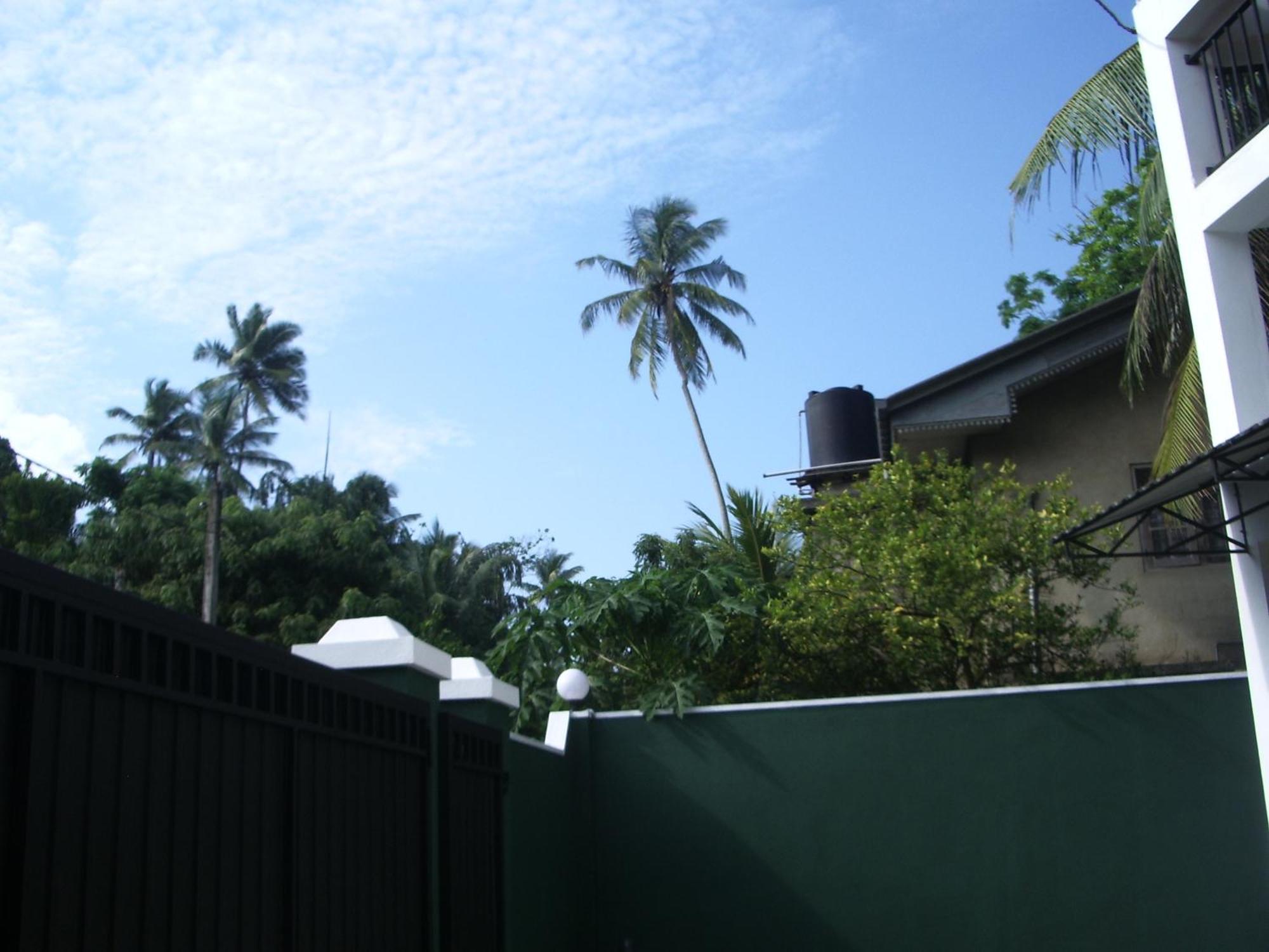 Hotel Diana Hikkaduwa Exterior foto